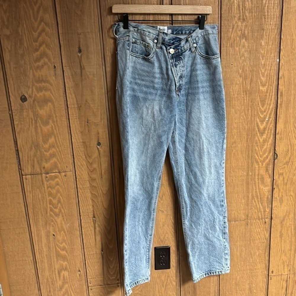 Princess Polly light wash straight leg cross button fly jeans US Women’s size 4 - Picture 1 of 14